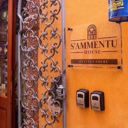 ホテル S'Ammentu House ボーザ エクステリア 写真