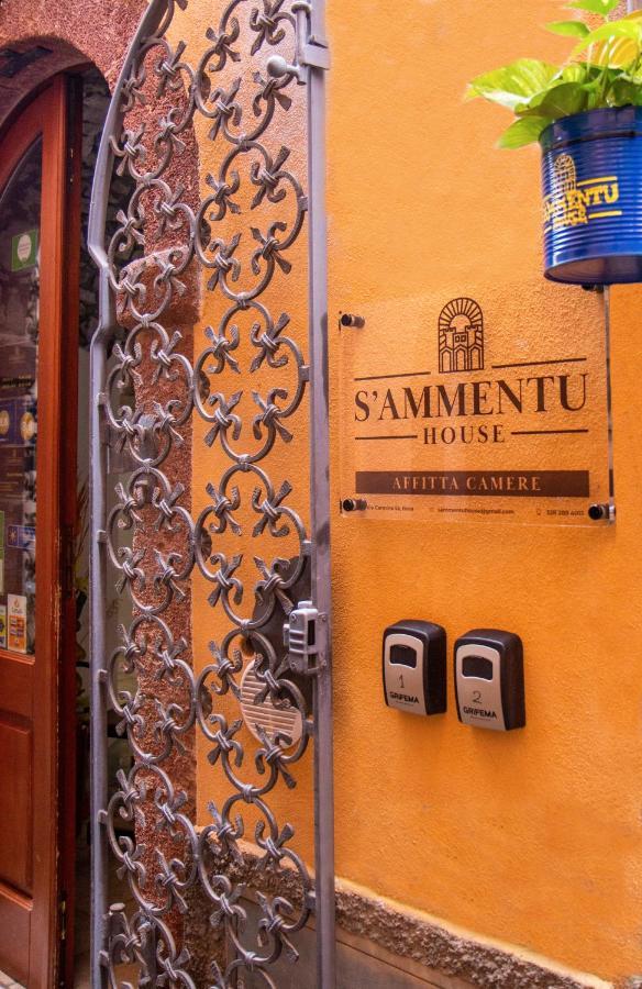 ホテル S'Ammentu House ボーザ エクステリア 写真